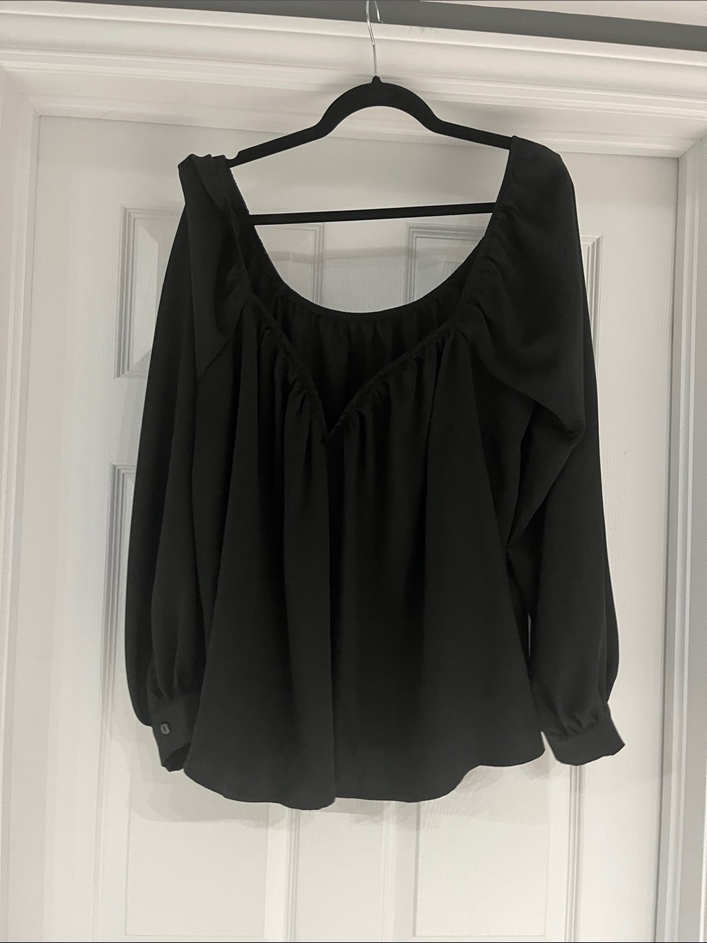 3/$15 SHEIN Black Flowing Peasant Blouse with Gathered V-Neck
